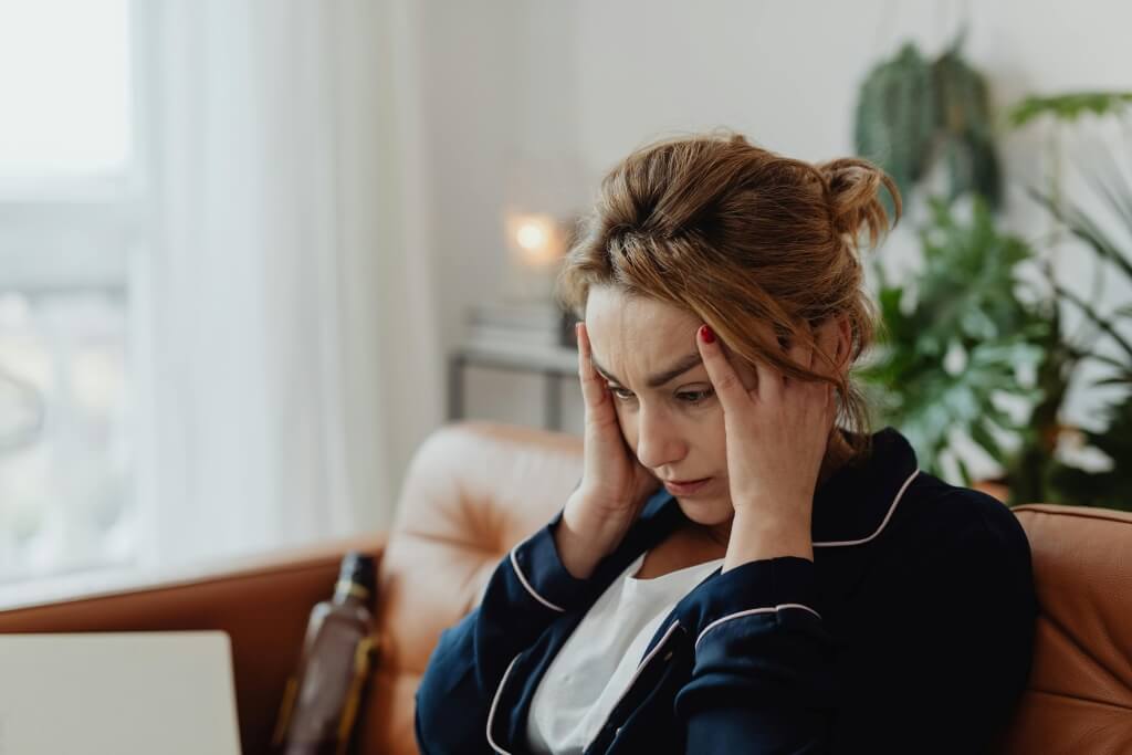 Osoby w różnych sytuacjach życiowych mogą skorzystać z konsultacji psychologicznej w Krakowie